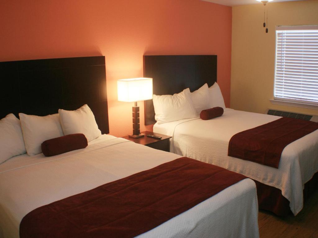 Ocean Village Hotel Surfside Beach Ruang foto