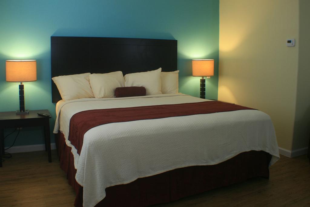 Ocean Village Hotel Surfside Beach Ruang foto